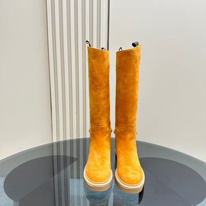 SLIM HORSEBIT KNEE BOOTS WITH WEB IN HONEY ORANGE SUEDE