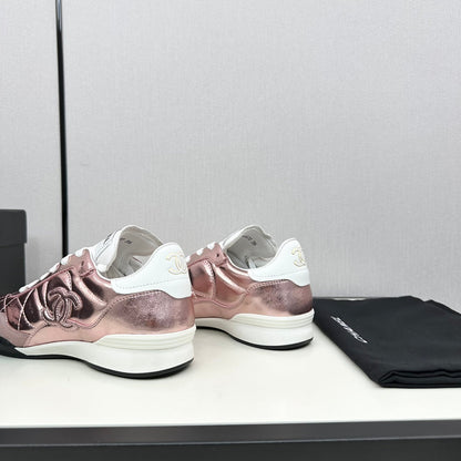 SPORTS SHOES IN GLOSSY COPPER CALFSKIN