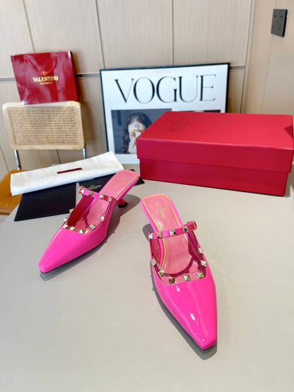ROCKSTUD CAGED MULES 5 CM IN DEEP PINK CALFSKIN
