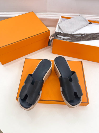 Eze 30 Sandal Black