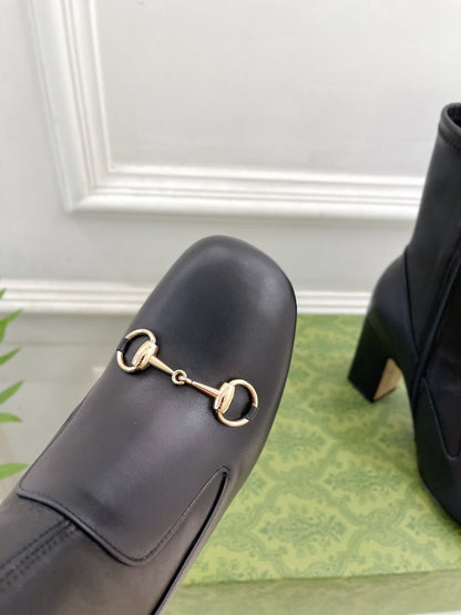 HORSEBIT ANKLE BOOTS 9.5CM IN BLACK SHEEPSKIN