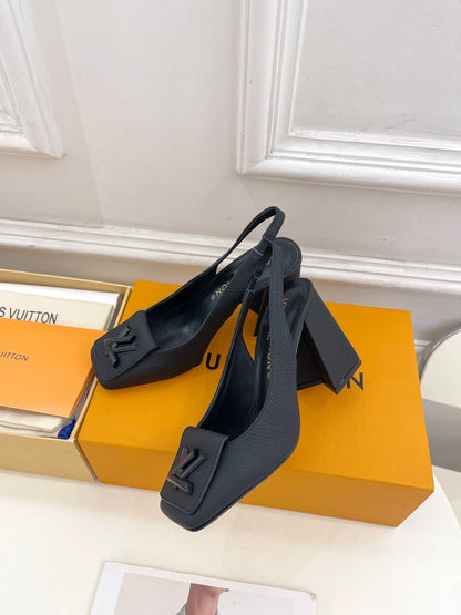 SHAKE SQUARE-TOE BLOCK HEEL 9 CM SANDALS IN BLACK PEPPLE CALFSKIN