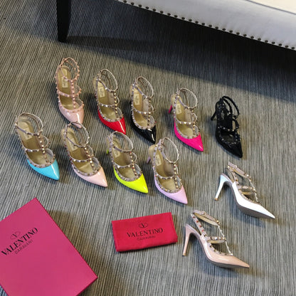 ROCKSTUD CAGED HIGH PUMP IN CHERRY RED MIX LIGHT PINK PATENT CALFSKIN 100 MM
