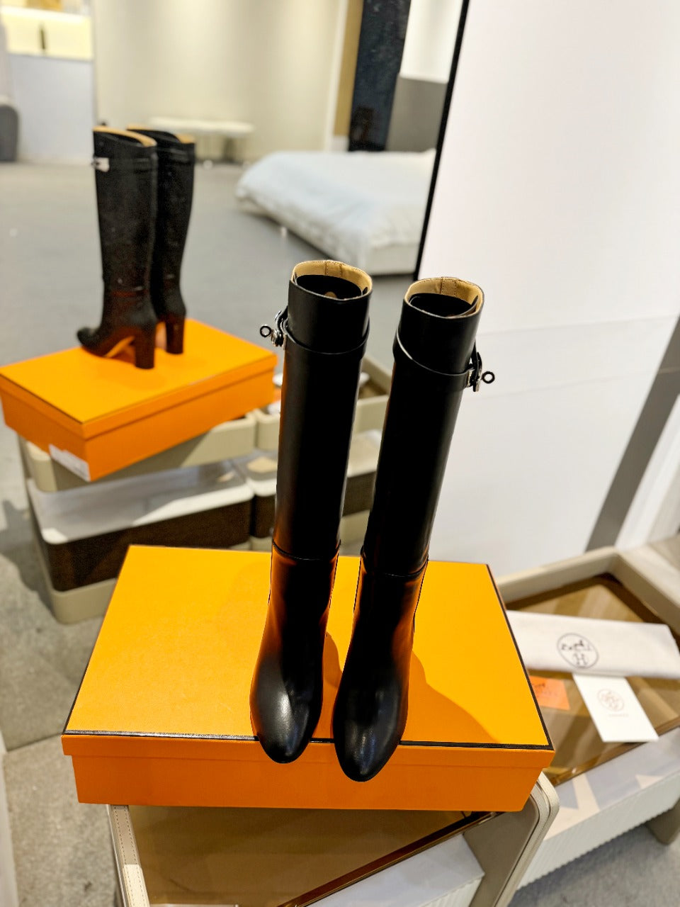 STORY BOOT 85MM IN BLACK CALFSKIN
